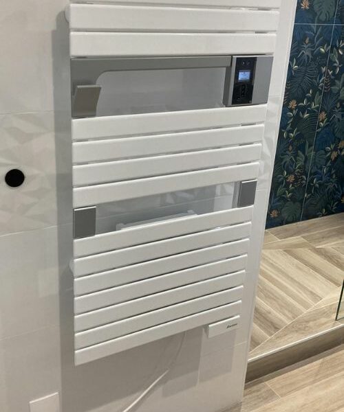 Radiateur sèche-serviettes blanc design